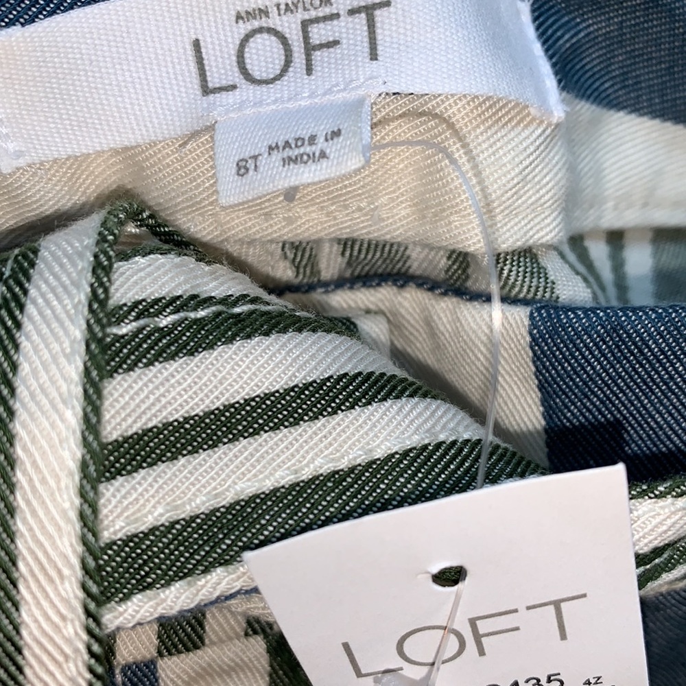 Ann Taylor LOFT | High-Rise Striped Zip Ankle‎ Joggers in 100% Lyocell - Picture 12 of 14